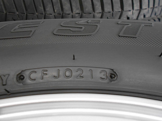 ขายล้อแม็ก Toyota Fortuner ขอบ 17 พร้อมยางบริดสโตนปี 13/เทิร์นได้-ใส่ฟรีค่ะ