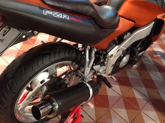 ต้ำพระราม2ขาย yamaha fzr400ปี94 ทะเบียนแท้เล่มครบ สภาพ จัดทรงใหม่ครับเครื่องดีเสียงเพราะ(รับ-แลก-เทิร์นทุกรุ่น)