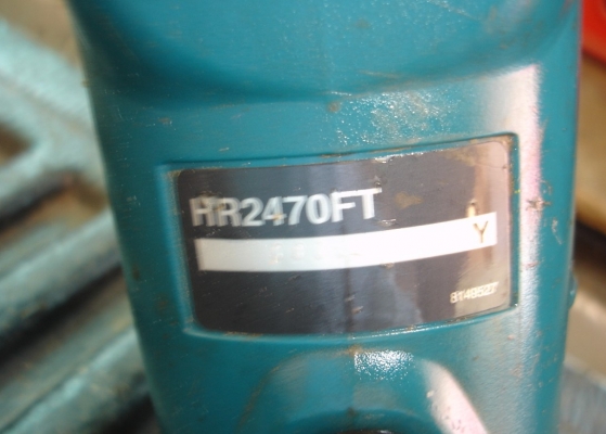 ขายสว่านโรตารี่ 3 ระบบ makita รุ่น HR 2470 FT(780w.)