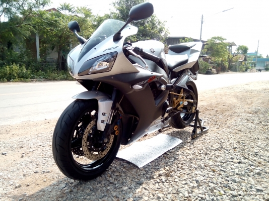 ขายyamaha R1ปี2003อินวอยสรรพสามิตแท้ๆ เครื่องดี สวยๆ รูปเยอะๆ