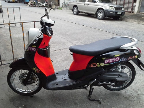 fino ปี 53 สีดำ รถบ้าน ชุดสีสวย เครื่องเดิมแน่นๆ ไม่หลวม ไม่มีควันขาว เอกสารชุดโอนครย