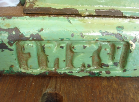 ขายปากกาจับงาน หลังเต่า วทสป. เบอร์100  รุ่นเก่า ปาก 4 นิ้ว