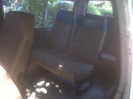 รถตู้ toyota รถตู้ toyota