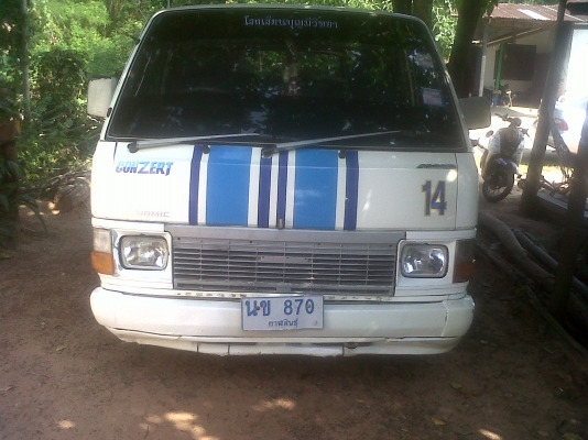 รถตู้ toyota รถตู้ toyota