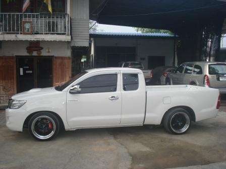 ขายดาวน์ กระบะ TOYOTA Hilux Vigo Champ(Cabเปิดได้) 4x2 เกียร์ธรรมดา ปี 2013