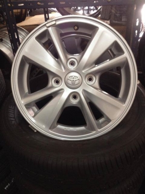 ขายเเม็กป้ายเเดง Toyota Avanza ขอบ15  4/114