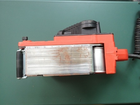 ขายเครื่องขัดกระดาษทราย BLACK &amp; DECKER KA88