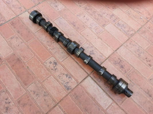 ขายข้อเพลาลูกเบี้ยว   ISUZU 4JG2  3,100 CC.