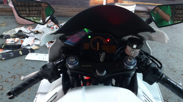 CBR 600RR Y' 2004 หัวฉีด  ทะเบียนเเท้ โอนขนส่ง