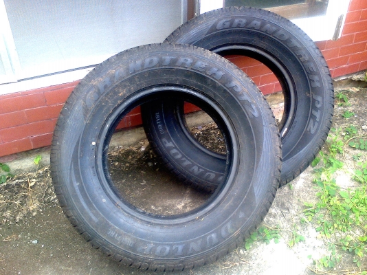 ยางรถยนต์Dunlop 265/65R17 เก็บไว้ยังไม่ได้ใช้งาน 6,500บาท