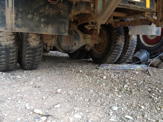 Isuzuจัมโบ้เครื่อง6he1-195แรงม้าท้ายfคัชซีสวยมาก2เพลาไม่ด้ัม Isuzuจัมโบ้เครื่อง6he1-195แรงม้าท้ายfคัชซีสวยมาก2เพลาไม่ด้ัม