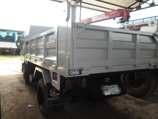 อีซูซุ NKR ดั้มกระป๋อง