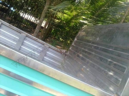 รถบรรทุก 6 ล้อ MITSUBISHI CANTER กระบะสเตนเลสทั้งลูก แถมรั่วคอกเหล็กกระบะ