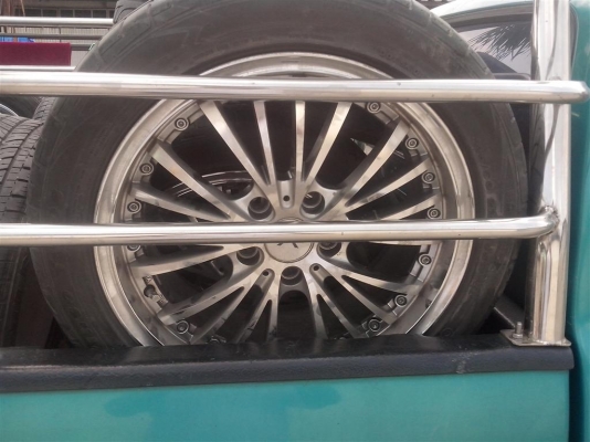 ขายแม๊กเดิม 4 ชุด ราคาถูกมากครับ มิตซู 4 รู 114 /วีโก้ 5 รู /เเคมรี่ 5 รู/ demo