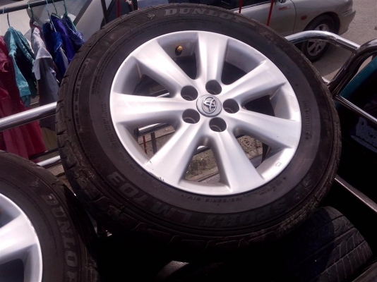 ขายแม๊กเดิม 4 ชุด ราคาถูกมากครับ มิตซู 4 รู 114 /วีโก้ 5 รู /เเคมรี่ 5 รู/ demo