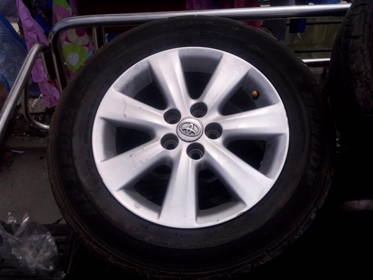 ขายแม๊กเดิม 4 ชุด ราคาถูกมากครับ มิตซู 4 รู 114 /วีโก้ 5 รู /เเคมรี่ 5 รู/ demo