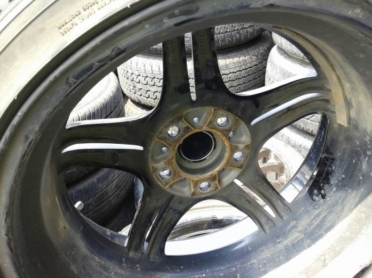 แม็กขอบ 17 5รู114  พร้อมยาง 205 45 17 ปี 12