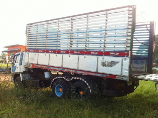 รถบรรทุก 10 ล้อดั๊มพ์   ยี่ห้อ HINO  กระจกไฟฟ้า