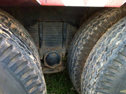 รถบรรทุก 10 ล้อดั๊มพ์   ยี่ห้อ HINO  กระจกไฟฟ้า