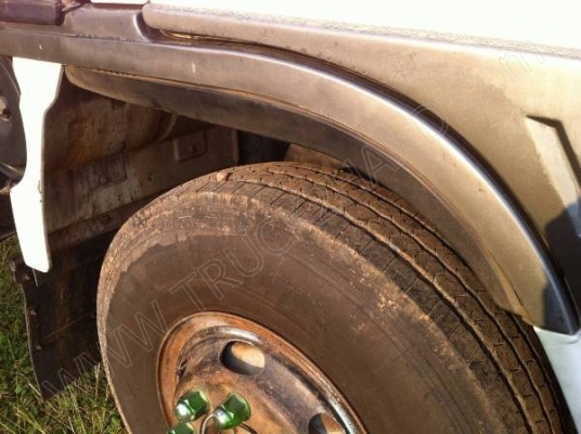 รถบรรทุก 10 ล้อดั๊มพ์   ยี่ห้อ HINO  กระจกไฟฟ้า