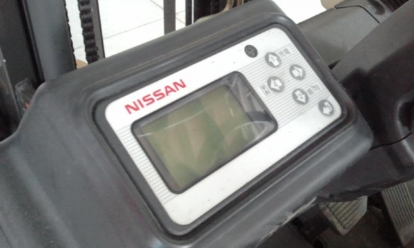 รถฟอร์คลิฟต์ไฟฟ้า NISSAN 15