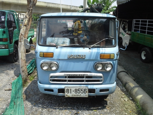 บรรทุกสี่ล้อราคาถูกป้ายใหญ่