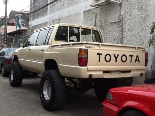 ขาย toyota hero 4ประตู