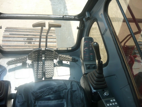 โปรสุดคุ้ม รถขุด Hitachi EX200-2-1283 รถเก่านอก นำเข้าจากญี่ปุ่น เพียง 1.4 ล้าน