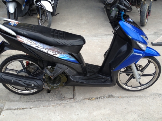 ขาย Honda Click ปี49 ล้อแม็ก เครื่องเดิม สภาพพร้อมใช้งาน
