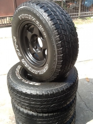 ขายล้อลาย  เบรดเลท์  พร้อมยาง  AT ........... สวยๆ เชิญครับ