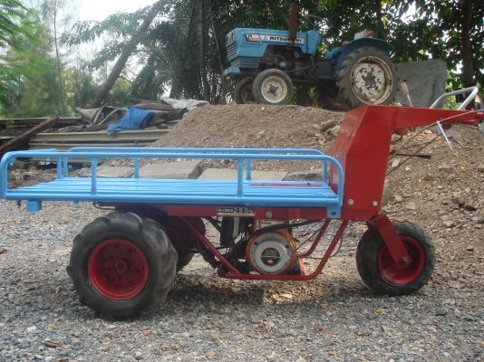 รถขนย้ายสินค้าเกษตร 3 ล้อ