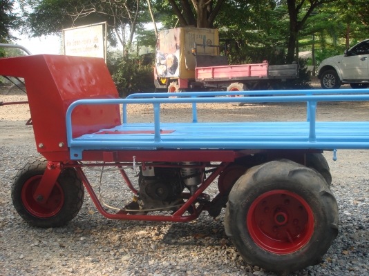 รถขนย้ายสินค้าเกษตร 3 ล้อ