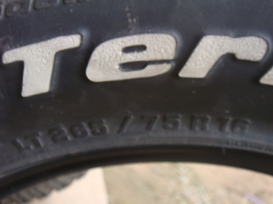 ขายยาง BF All 265/75 /16   50/09