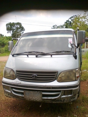 รถตู้หัวจรวด จดทะเบียนปี 43