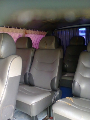 รถตู้หัวจรวด จดทะเบียนปี 43