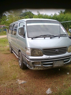 รถตู้หัวจรวด จดทะเบียนปี 43