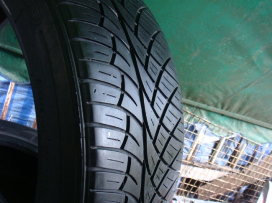 ยาง 255 45 20 Nitto ปี 10 Made in USA.