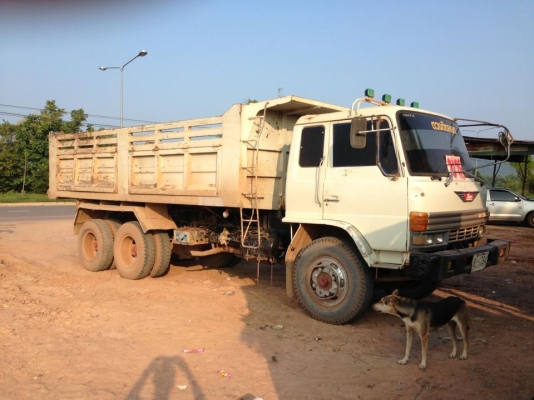 HINO F18 เครื่อง 185 แรงม้า สองเพลาดั้ม เดิมๆทุกอย่าง