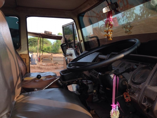 HINO F18 เครื่อง 185 แรงม้า สองเพลาดั้ม เดิมๆทุกอย่าง