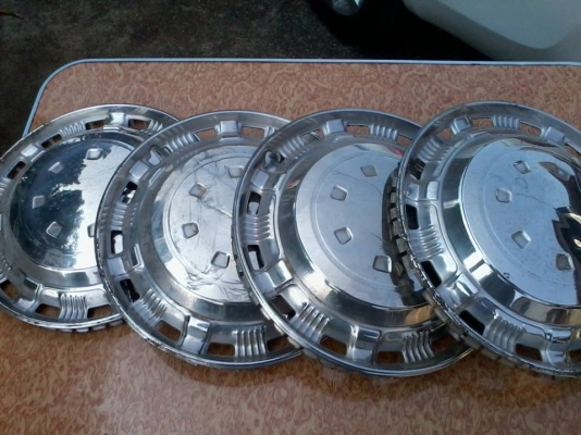 ฝาครอบล้อรถโบราณ ขอบ 14