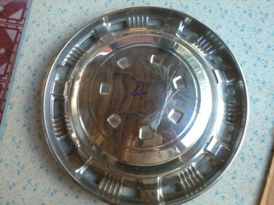 ฝาครอบล้อรถโบราณ ขอบ 14 ฝาครอบล้อรถโบราณ ขอบ 14