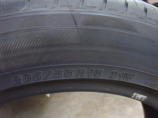 Yokohama Advan decibel Japan ปี 12