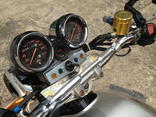 ต้ำพระราม2ขาย cb400vs.s ปี98 ทะเบียนเล่มครบภาษีไม่ขาดโอนได้ครับ ระบบไฟครบทุกจุดครับ(รับ-แลก-เทิร์นทุกรุ่น)