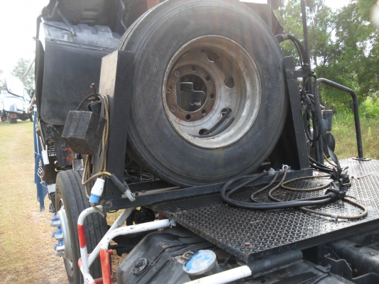 รถหัวลากสิบล้อ รถหัวลากสิบล้อ