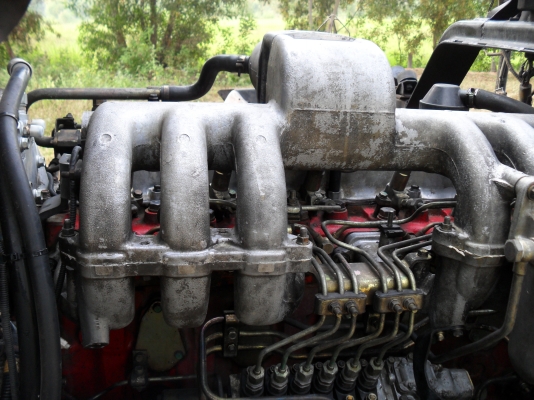 รถหัวลากสิบล้อ รถหัวลากสิบล้อ