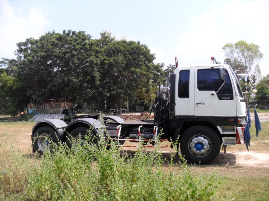 รถหัวลากสิบล้อ รถหัวลากสิบล้อ