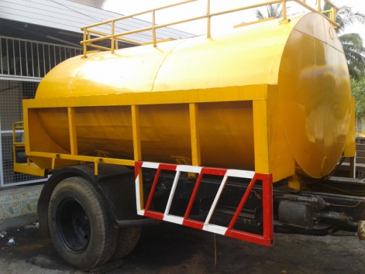 ขายหกล้อ บรรทุกน้ำ TOYOTA แก่แต่เก๋าคาสสิค สภาพสวย พร้อมใช้งาน