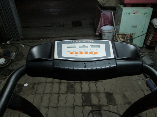 ส่งแล้วรถไฟ**ทำงานอยู่*แต่ลูกปืนดัง*ต้องตรวจเชค   ตามสภาพ2800บาท