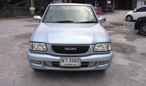 รถมือเดียว ป้ายแดง วิ่งน้อย เจ้าของขายเอง  2000 ISUZU, 2.5 SLX SPACECAB TURBO DRAGON EYE โฉม DRAGON