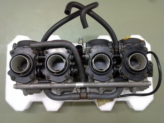 ขายคาร์บูเรเตอร์ CBR400R/RR NC23s ปี 89